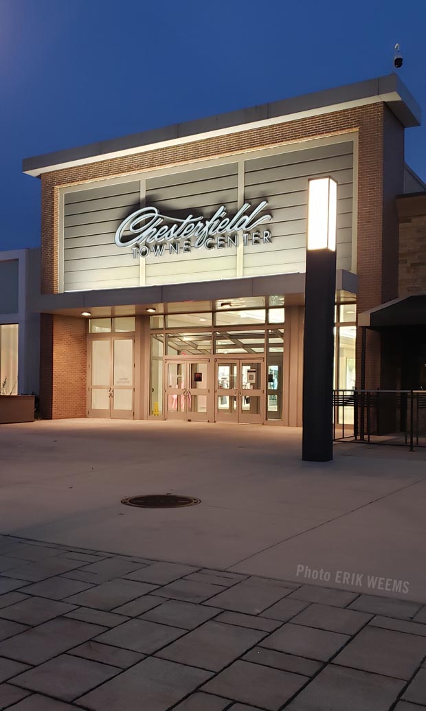 Chesterfield Mall Entrance at Night - click image to enlarge Chesterfield Mall Entrance at Night