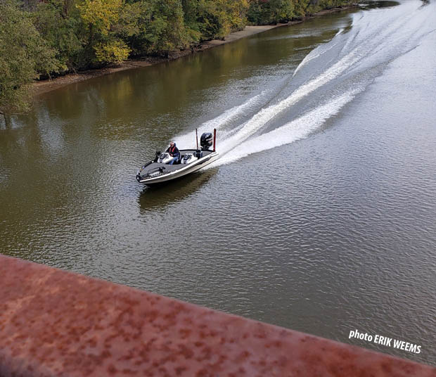 Boating on the Henricus Lagoon - James River