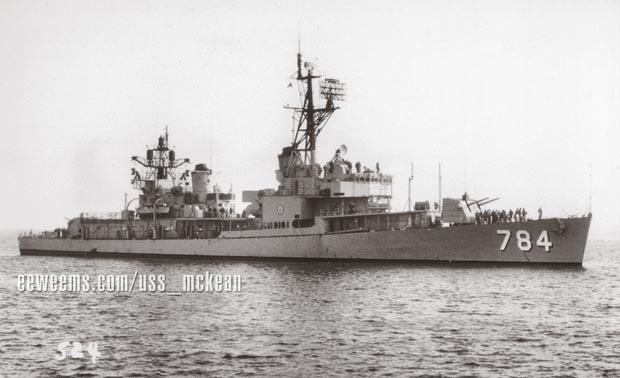 1970 USS McKean DD 784